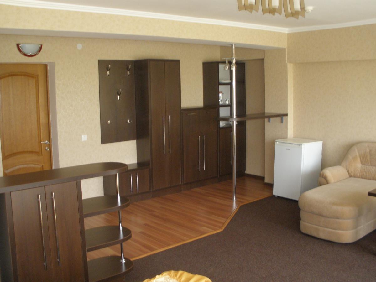 Bender Hotel Prietenia חדר תמונה