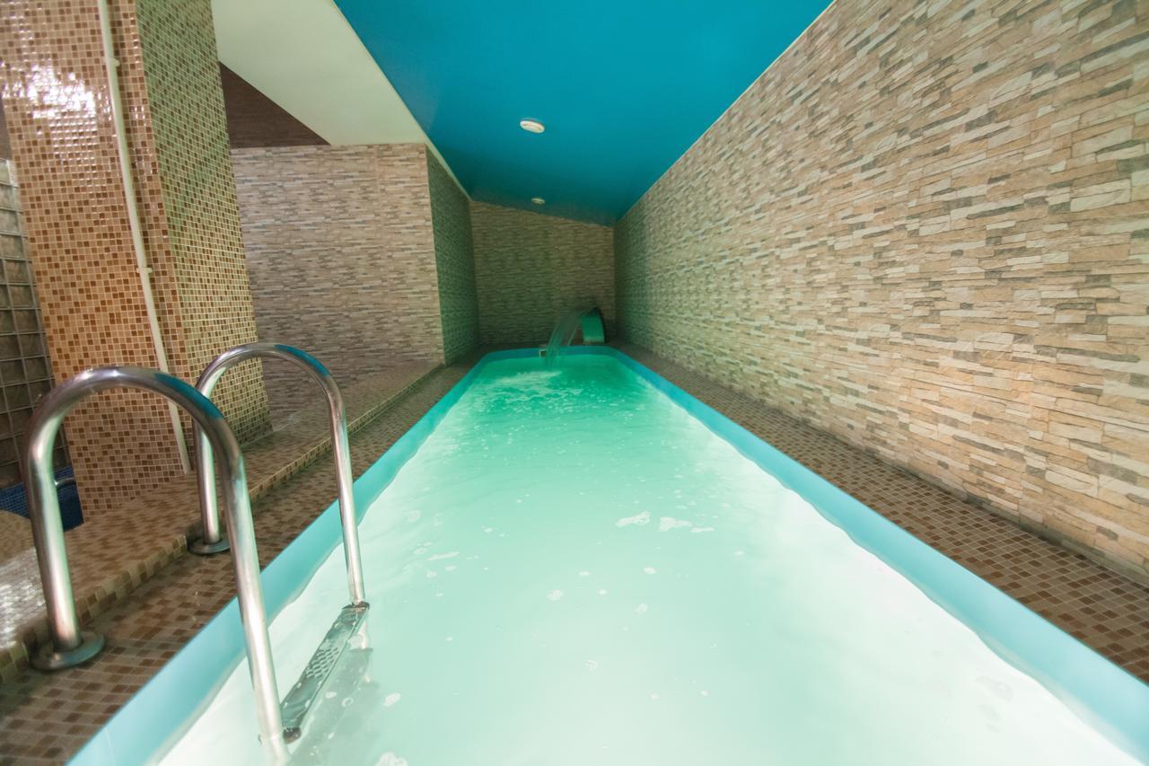 Bender Hotel Prietenia מראה חיצוני תמונה