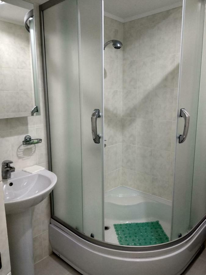 Bender Hotel Prietenia מראה חיצוני תמונה